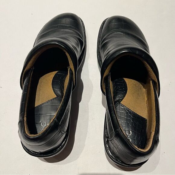 BOC Women's Heeled Slip On Clogs  Black Size 11M Embossed - Picture 6 of 10
